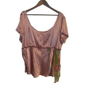 Seven 7 Pink Mauve 100% Silk Short Sleeve Blouse with Floral Detail Boho